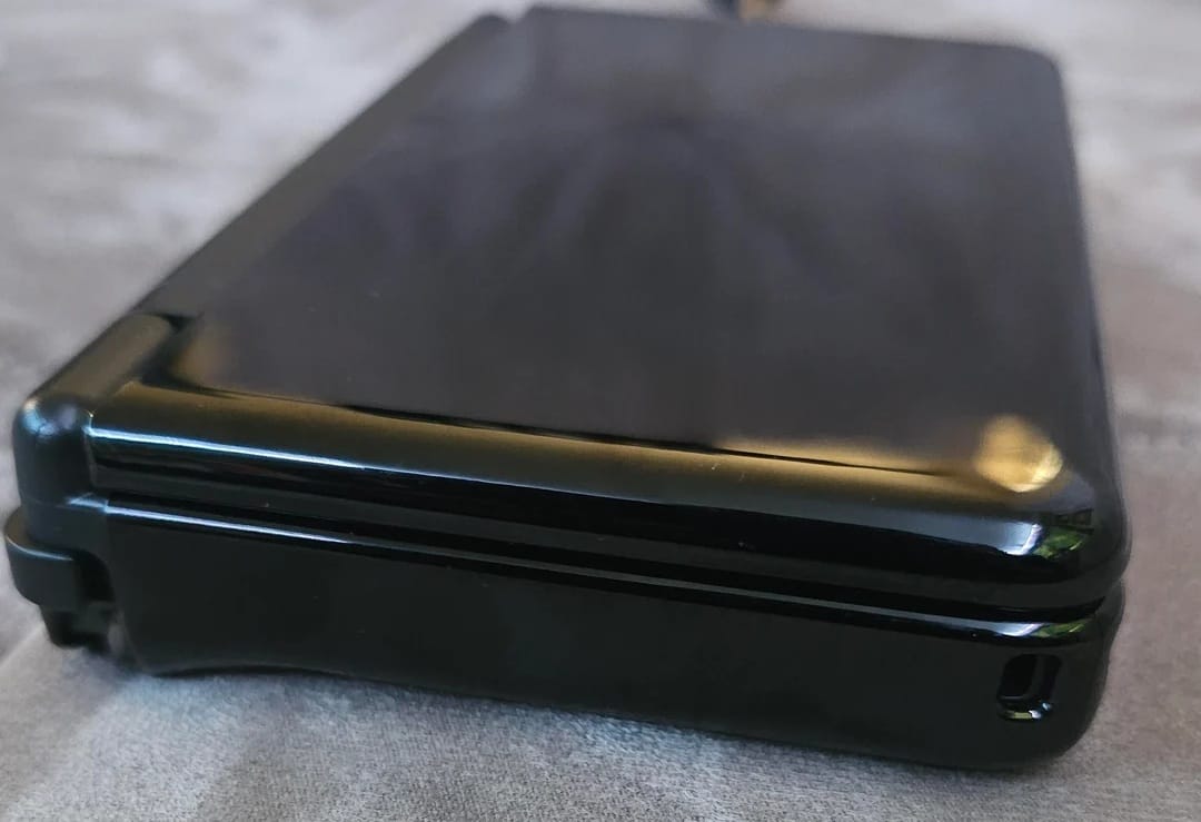 Dyeing the Clear TPU Shell for the AYN Thor